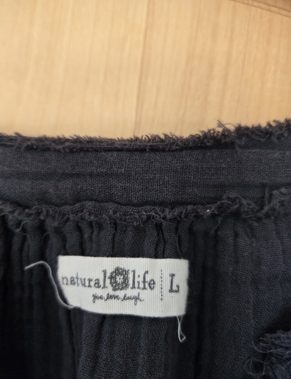 Natural Life Women's Black Gauze Pullover Top Large - Picture 2 of 9